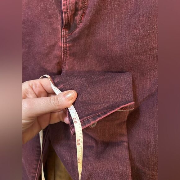 Articles Of Society Women's red rock and roll Jeans - Picture 5 of 8